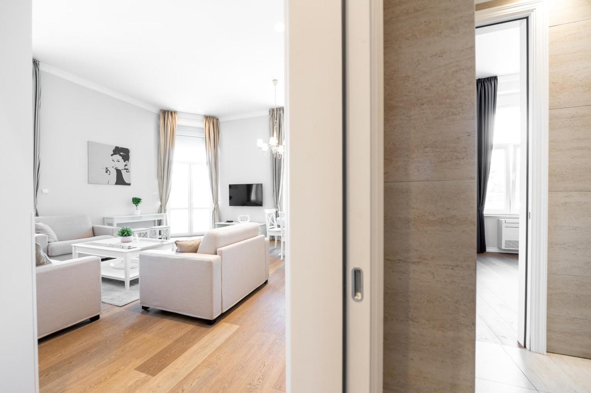 Slavija Fontana Lux Apartments Belgrade Exterior photo